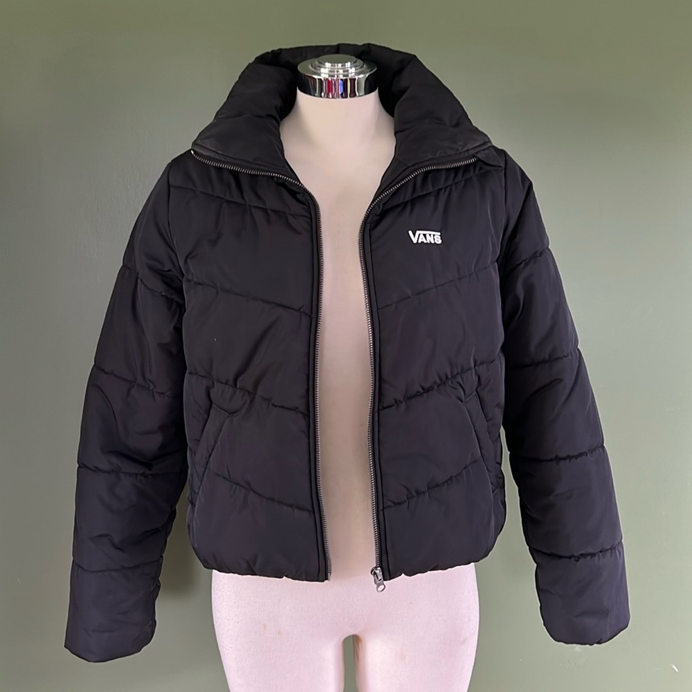 🤙🏼VANS Classic Black Puffer Jacket with White Logo Size XS